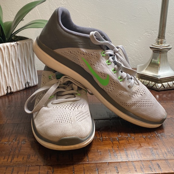 FLEX 2016 RUN NIKE - Picture 3 of 6